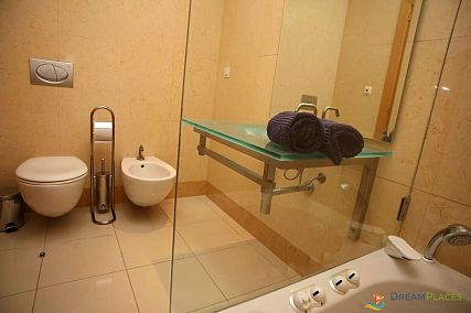 Barracuda Oura Dream Apartment